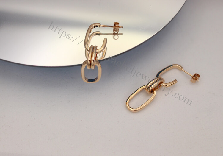 most fashionable metallic sterling silver rose gold stud earrings.jpg