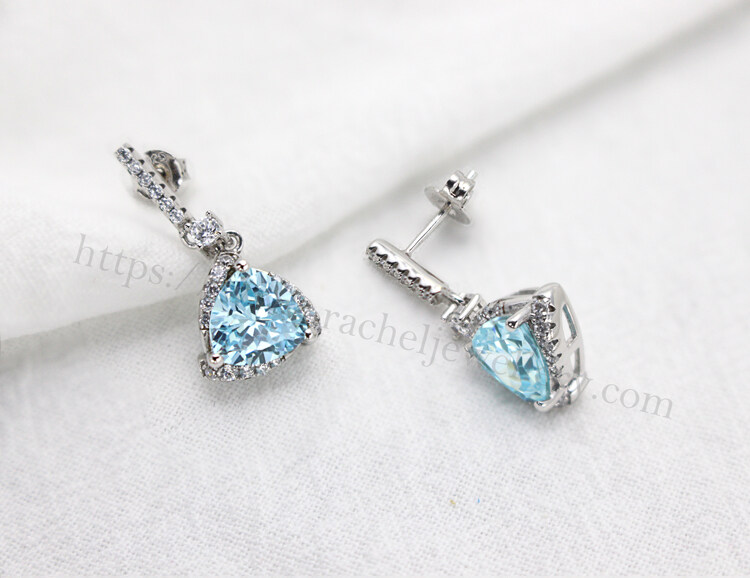Triangular silver aquamarine drop earrings.jpg