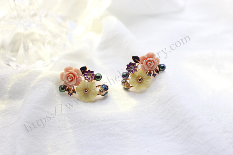 Rose gold plated pink daisy flower stud earrings.jpg