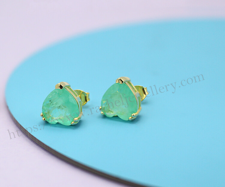 heart green stone stud earrings.jpg