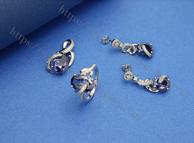 Whole set of color of sterling silver and tanzanite ring.jpg