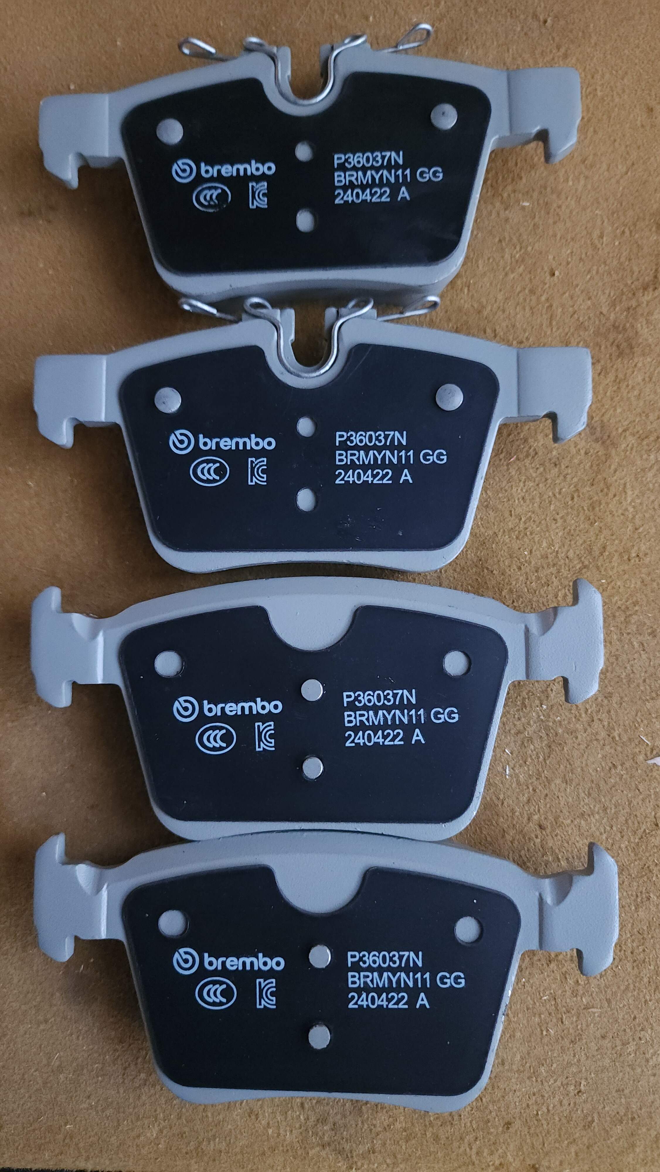 LAND ROVER DISCOVERY SPORT (L550) Brake Pad LR110409