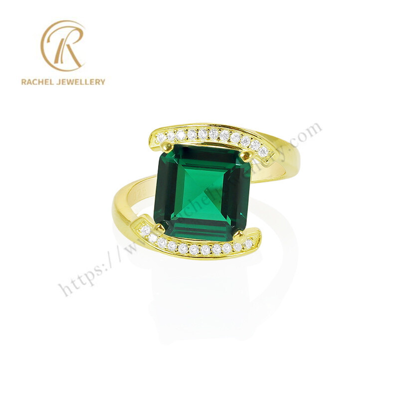 Hot Selling Emerald CZ Dazzling Piece 925 Silver Ring