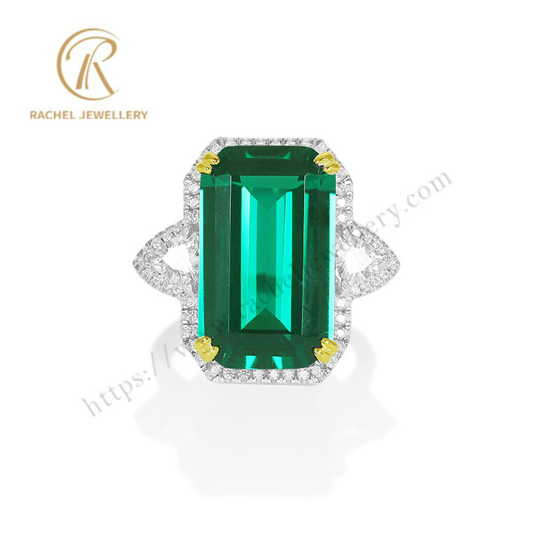 Dazzling Green Sparkle Stunning Emerald Stone Silver Ring