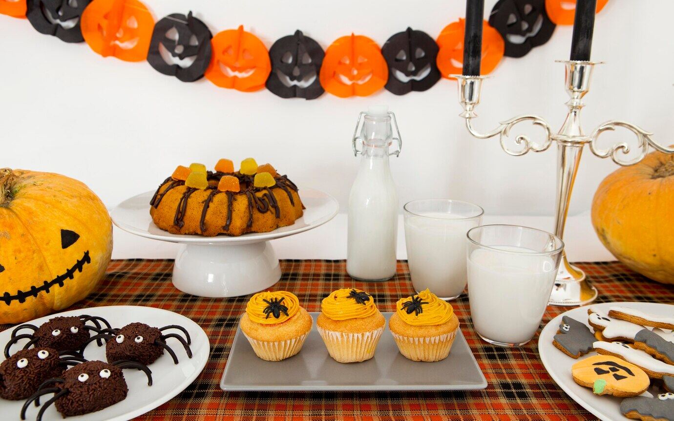 Halloween Treats and Recipes to Sweeten the Season