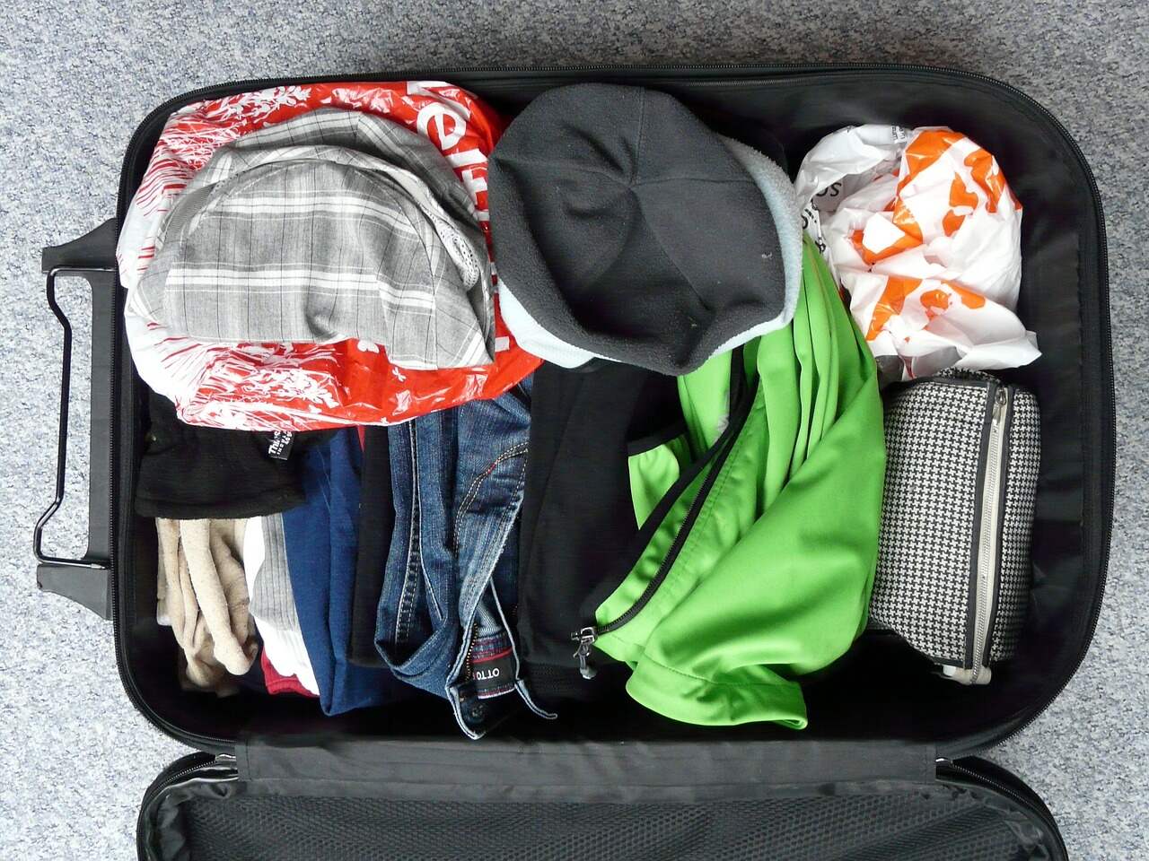 How to Pack Your Suitcase and Avoid Common Buying Mistakes