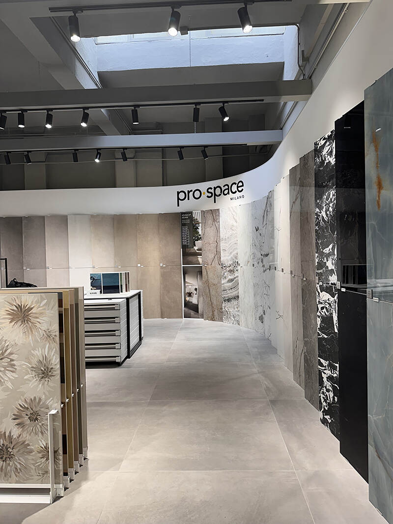 iluminación comercial (3).JPG