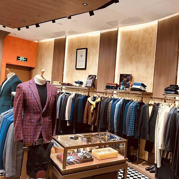 retail lighting (2).jpg