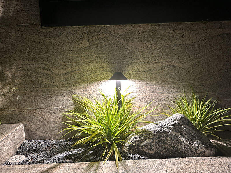 garden bollard lights
