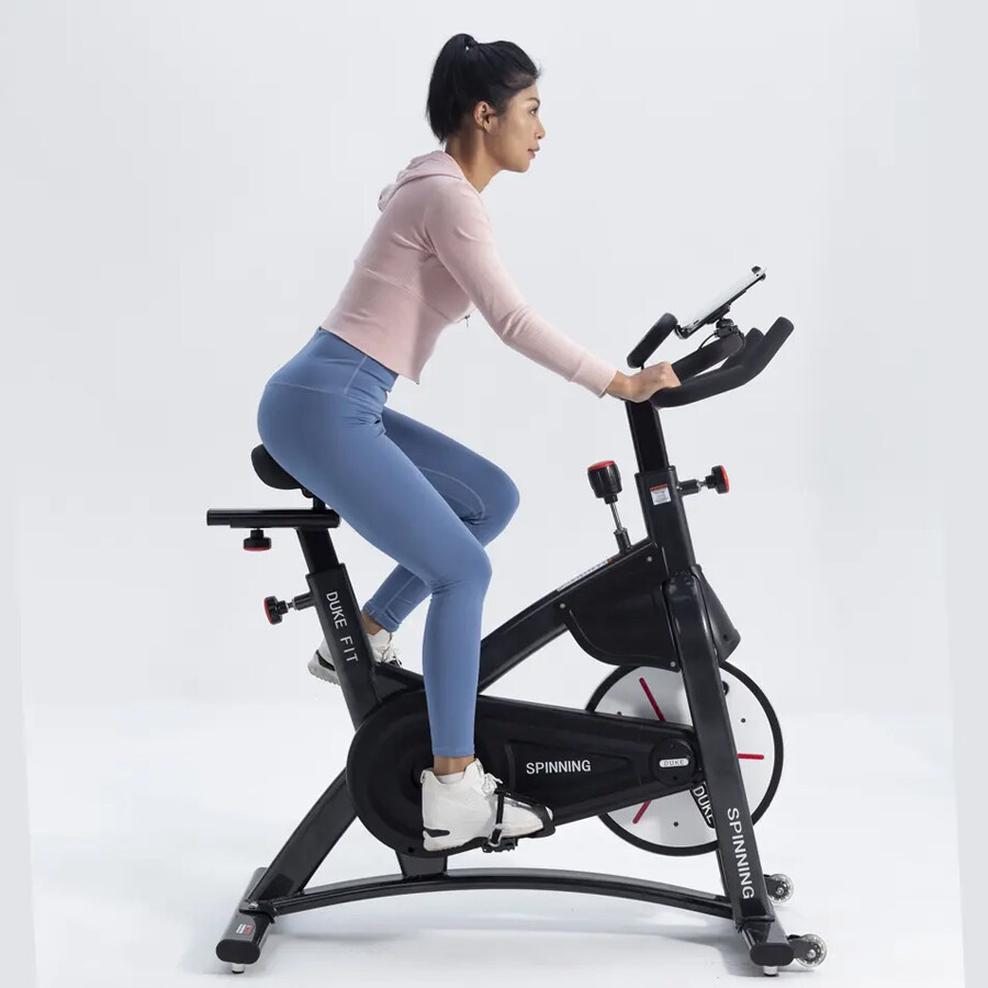 Which Is Better for Weight Loss: Spin Bike or Treadmill?
