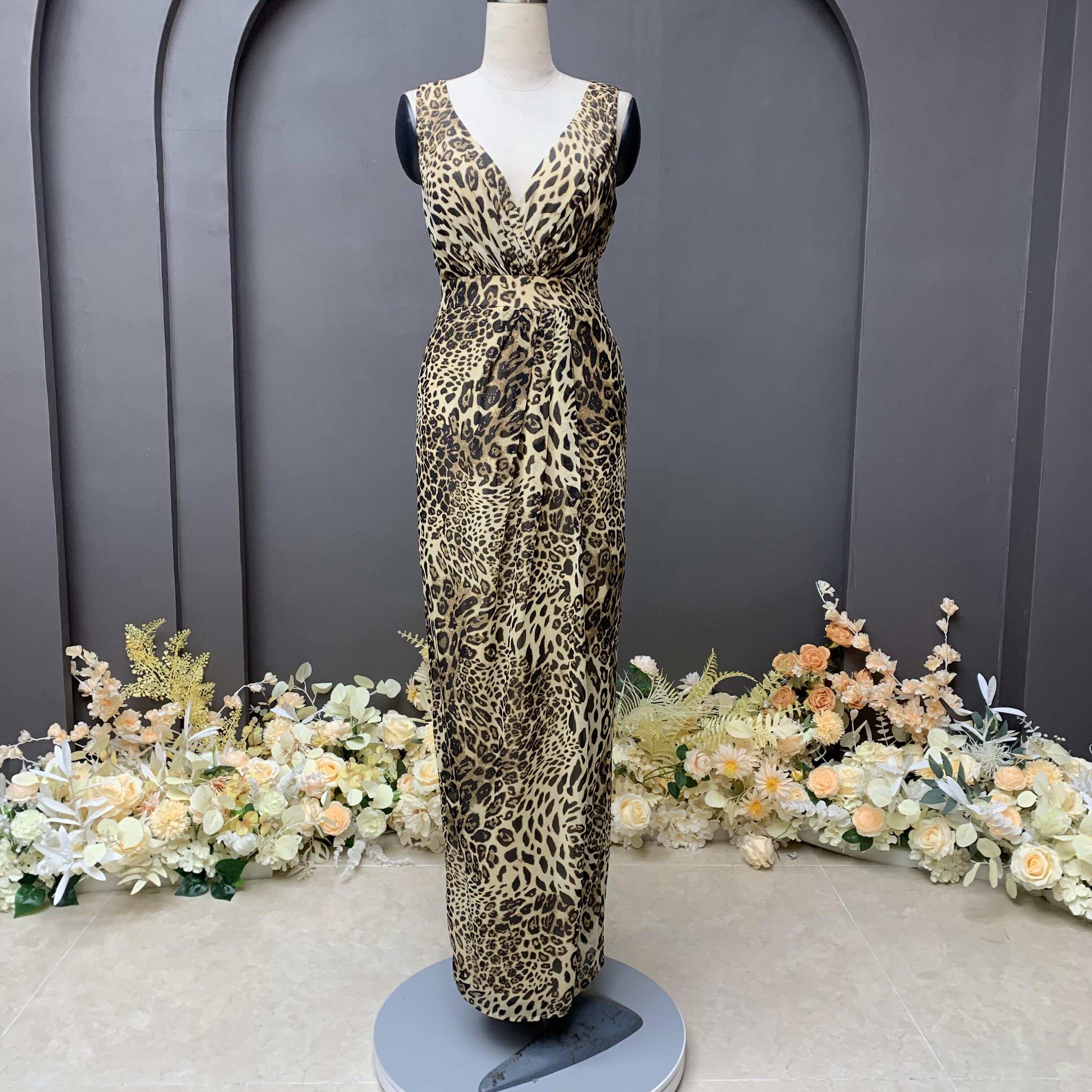 Sweet heart neckline pleat design leopard print evening dress