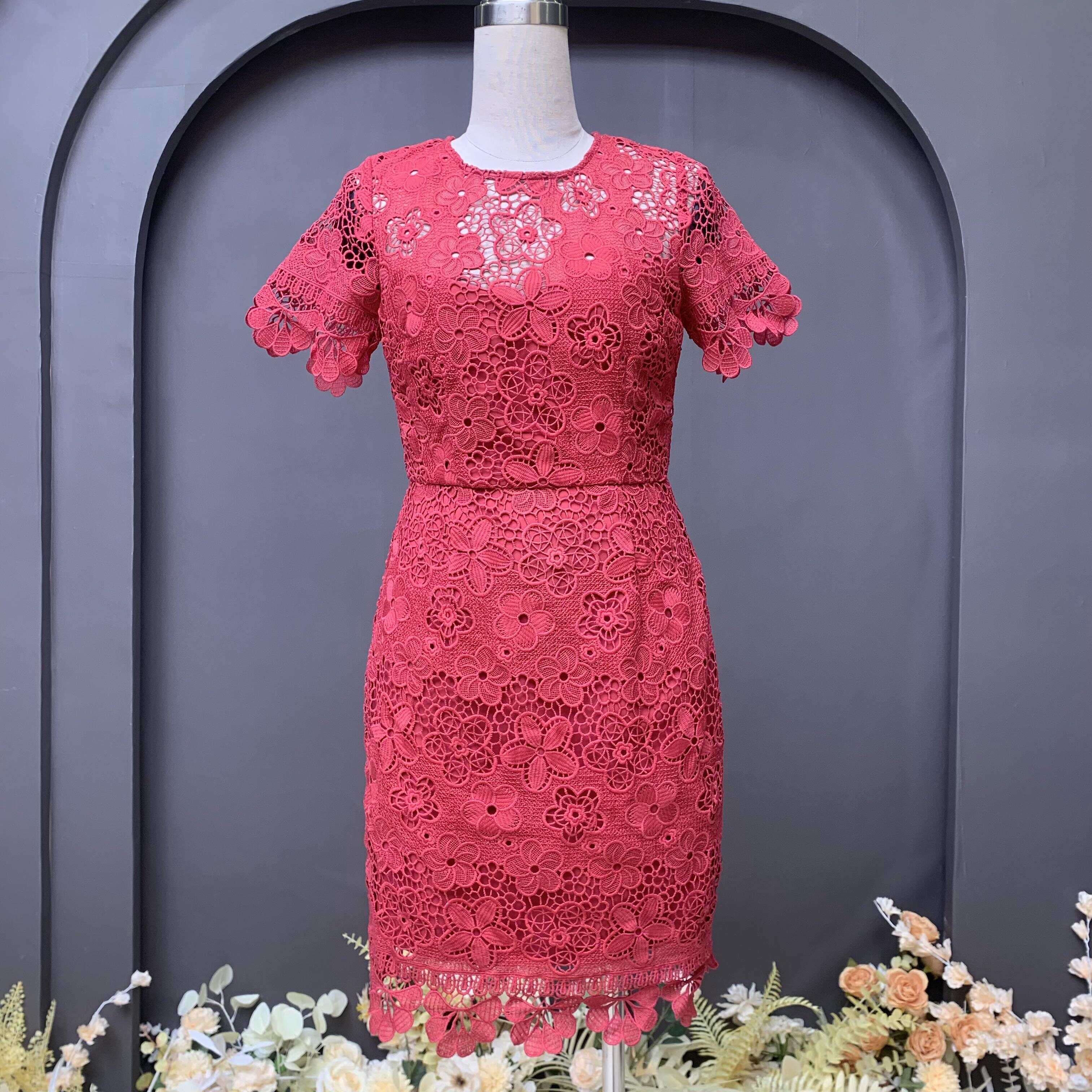 Floral lace short sleeve pencil dress