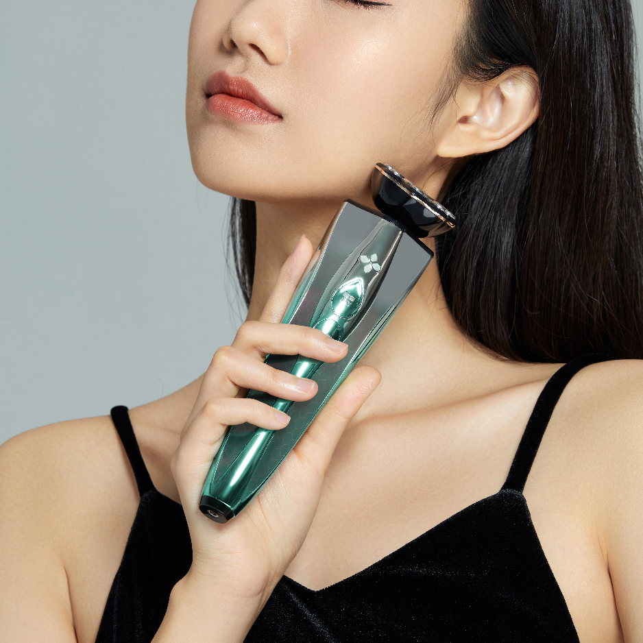 China RF Beauty Machine, ODM RF Beauty Instrument, ODM RF Beauty Machine, RF Beauty Instrument Factory, RF Beauty Machine Fabricant