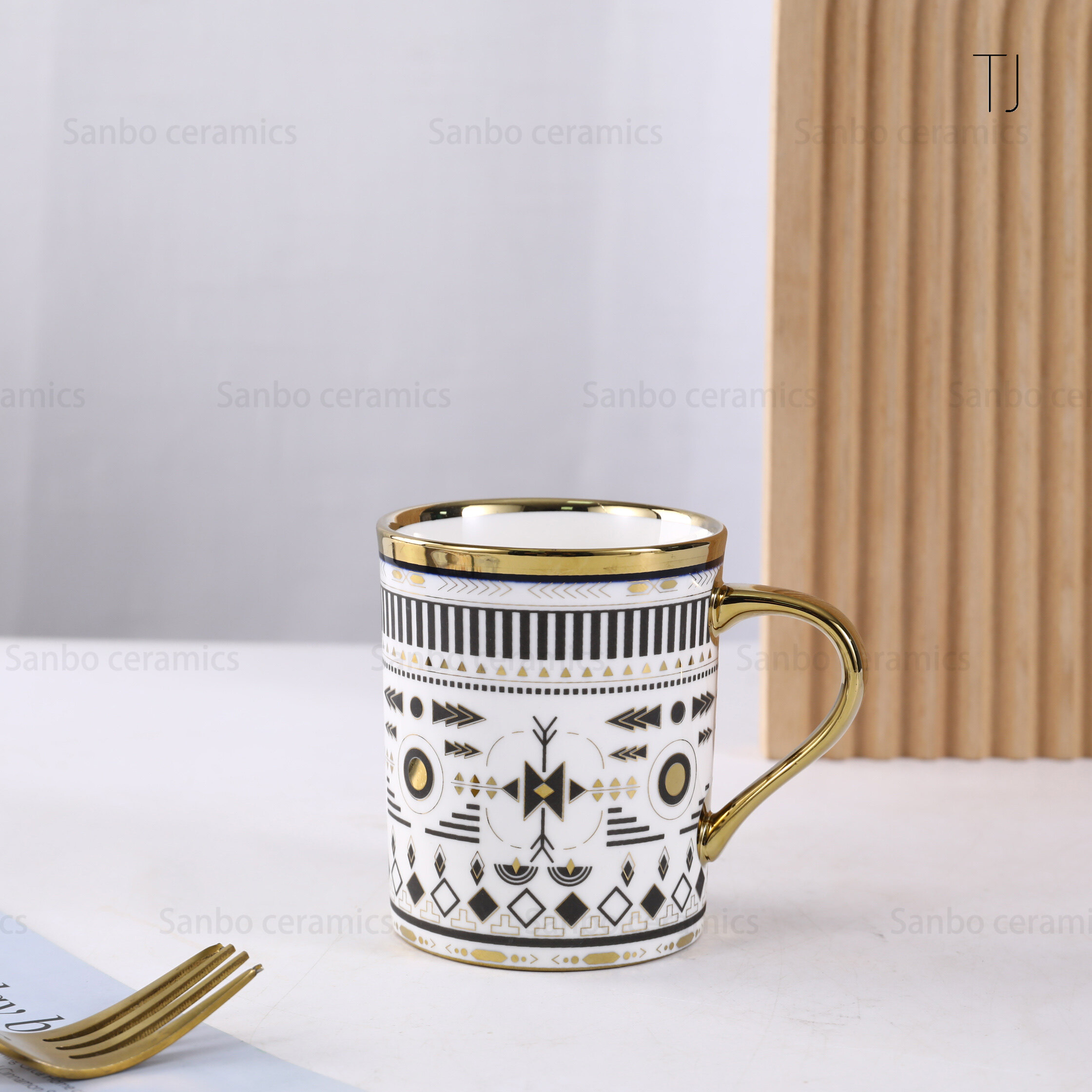 custom ceramic coffee mug with lid, ceramic coffee cup manufacturer