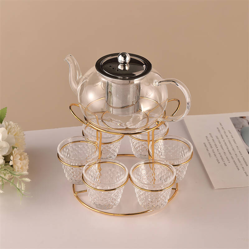 diamond-relief-glass-tea-pot-set-angle-view.jpg