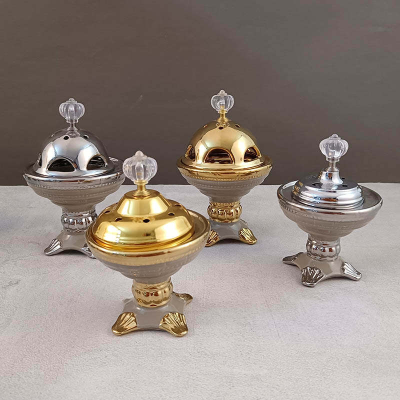 Wholesale high quality  gilded ceramic oil burner with lid for home