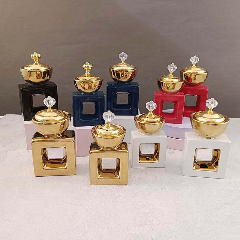 Factory direct sales modern luxury giled ceramic insence  hoder for Yoga Spa