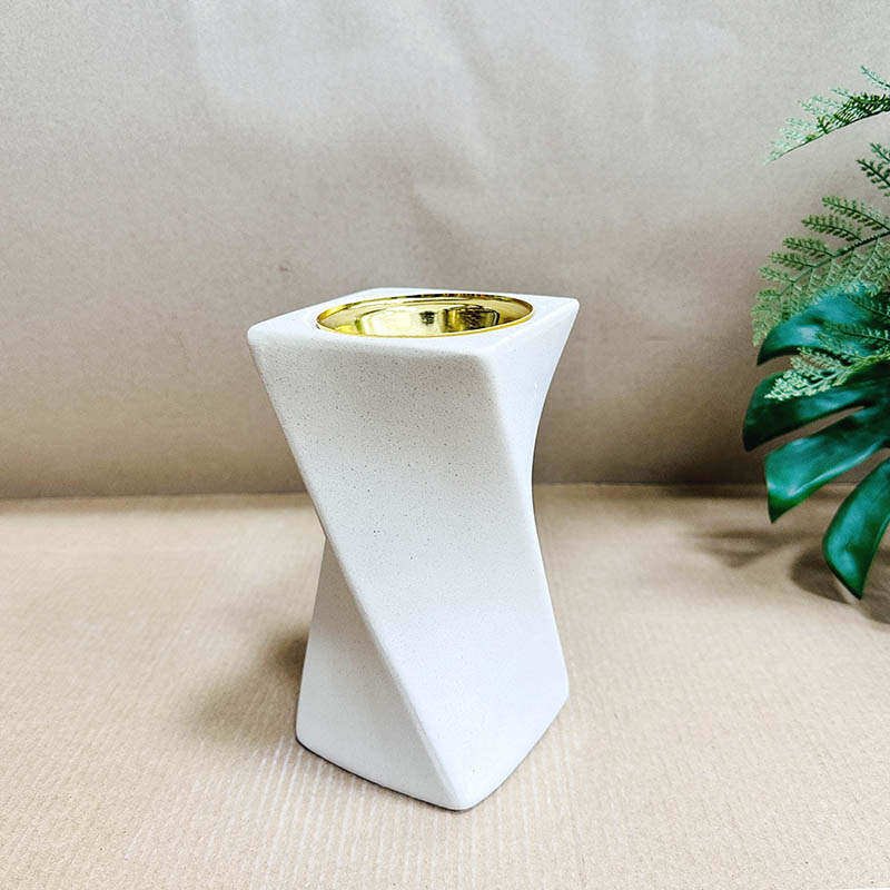 modern Creativity candle holder，candlestick holder，decorative candles and holders