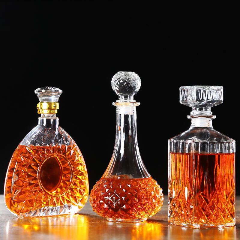 How to Choose the Right Glassware for Your Collection