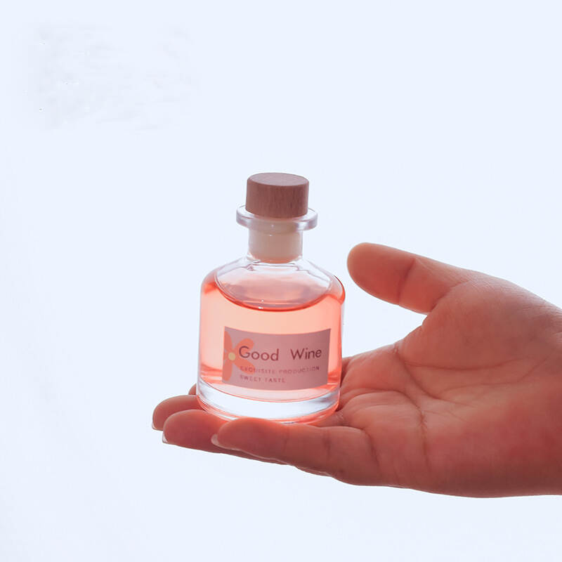 odm glass lotion bottle