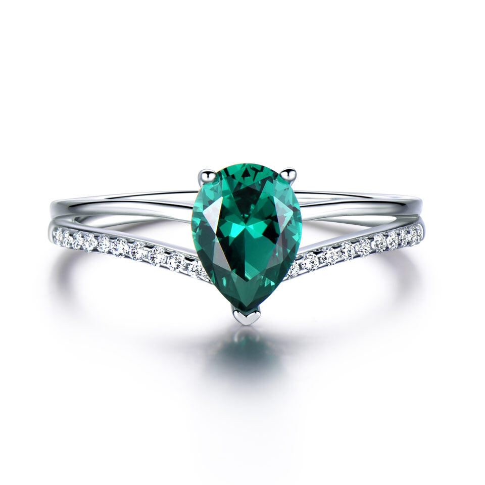 custom emerald ring, custom emerald rings, wholesale emerald rings