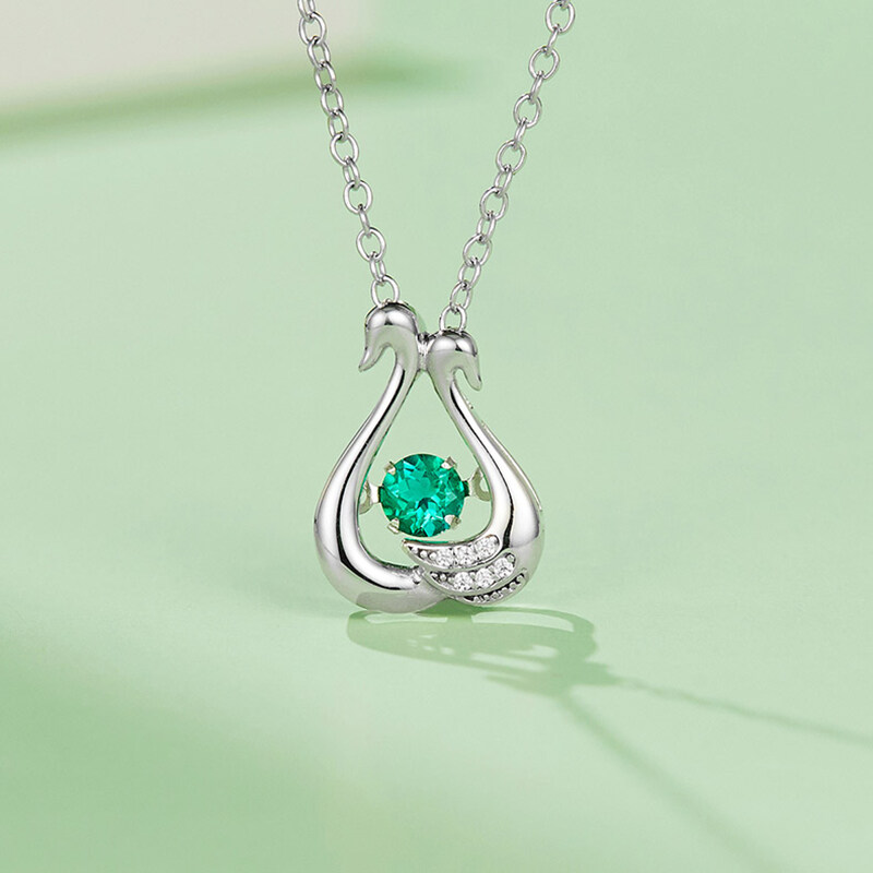 emerald pendant necklace, emerald pendant necklaces, emerald pendants necklaces, pendant emerald necklace