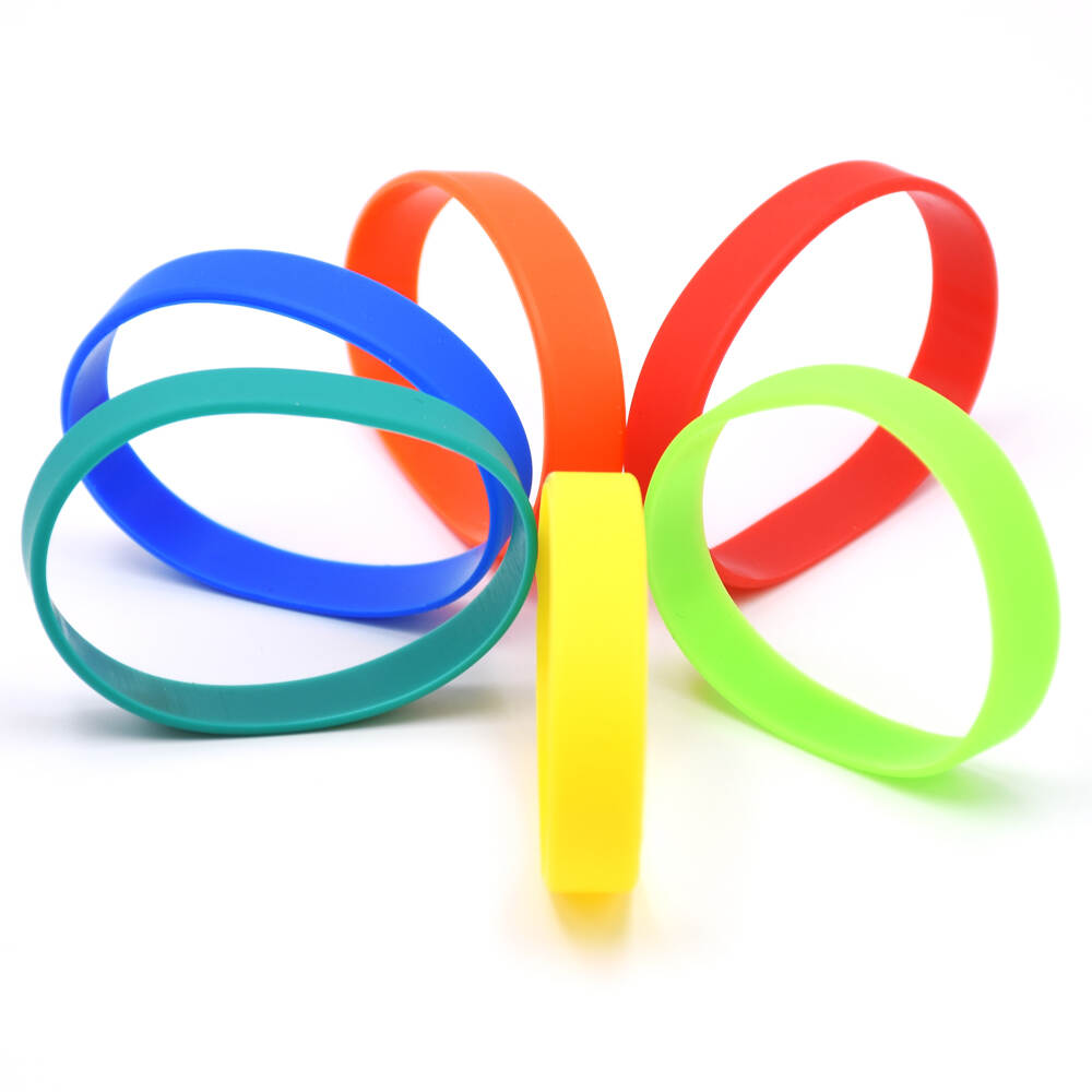 2024 Best Sells No Minimum Customized Oem Silicone Hand Band Wristband In Fast Deliver