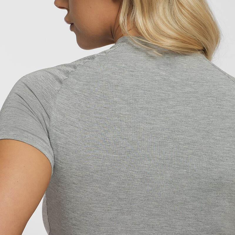 bamboo yoga shirt, eco-friendly baby tee, women’s fitted workout top, soft bamboo activewear, breathable yoga tee, sustainable gym wear, bamboo fabric crop top, pilates fitted shirt