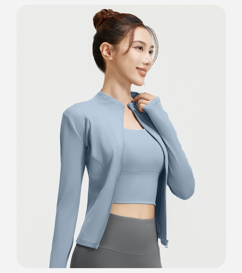 Women’s High Neck Seamless Yoga Jacket – Slim Fit Lightweight Zip-Up Workout Top