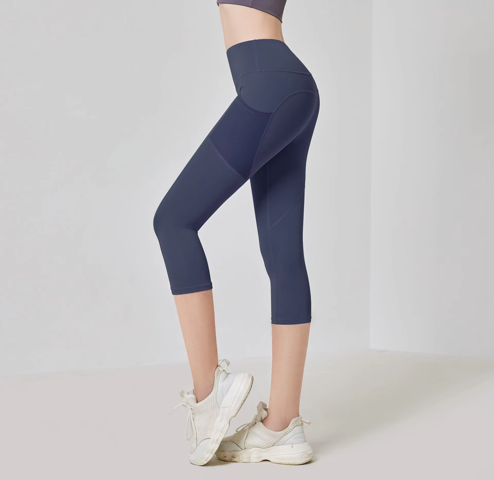 women sports pants, cropped leggings, yoga pants with pockets, gym tights women, 3/4 workout leggings