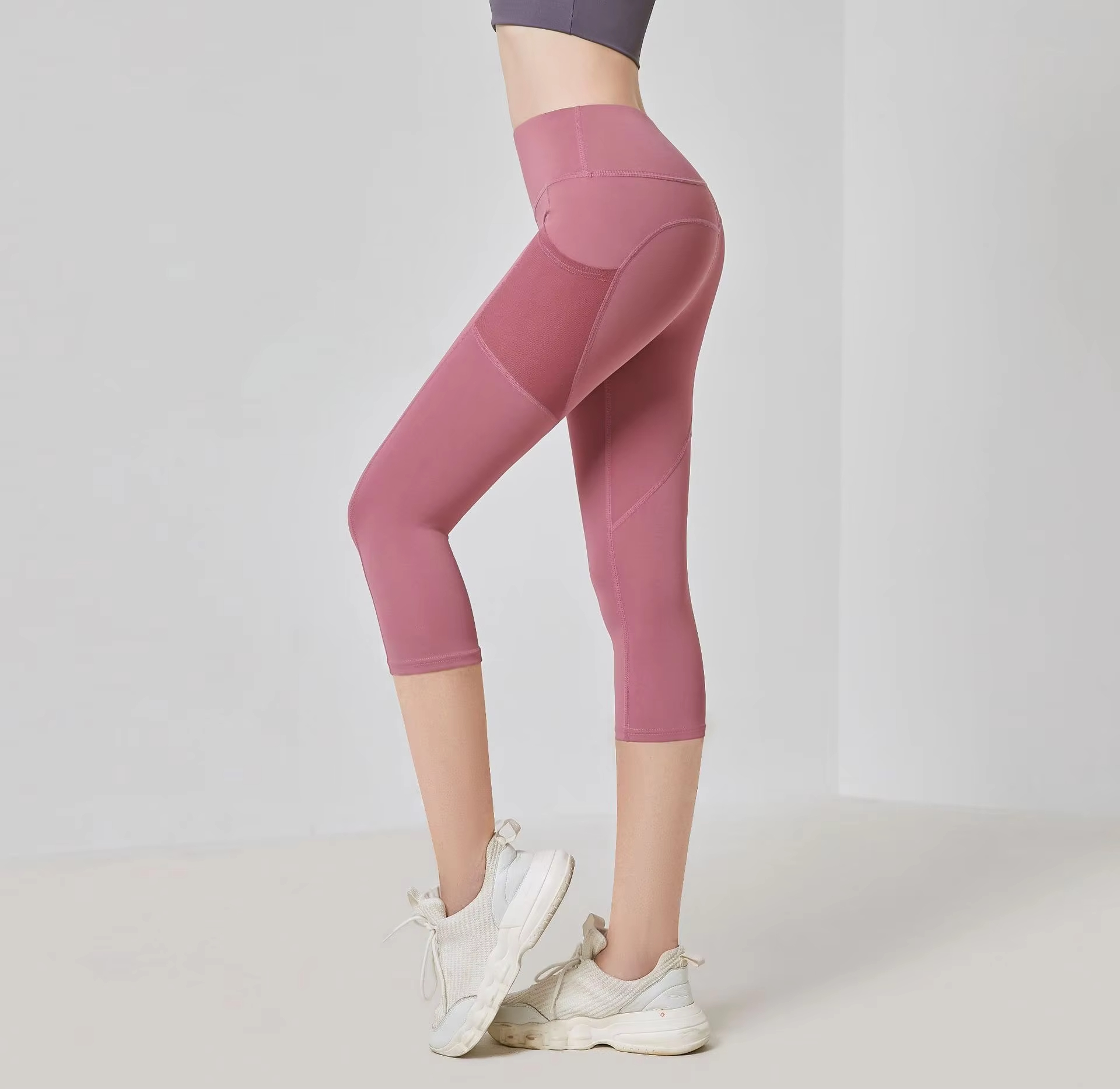 women sports pants, cropped leggings, yoga pants with pockets, gym tights women, 3/4 workout leggings