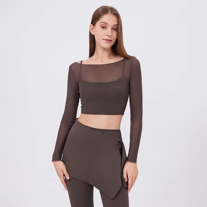 mesh sports shirt women, fake two-piece yoga top, quick dry fitness shirt, slim fit sportswear, chest pad workout top