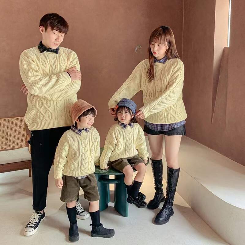 winter autumn spring sweater manufacturer, winter autumn spring sweater factory, jacquard crew neck sweater, jacquard extreme pile pullover sweater, jacquard knit animal pattern sweater