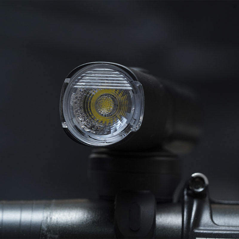 Mountain bike headlights；Night riding safety； Anti-glare lens；Dual system compatibility；180-degree side warning lights；Intelligent battery management；Versatile lighting modes；Water-resistant bike light