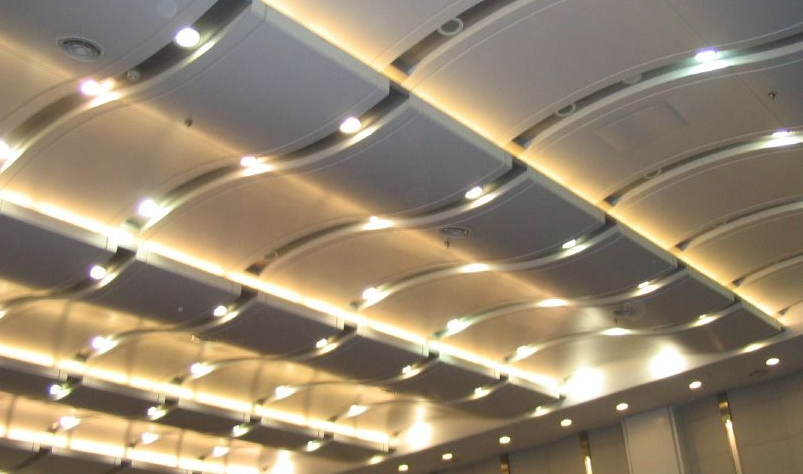 A Comprehensive Guide to Wave Ceiling Manufacturers