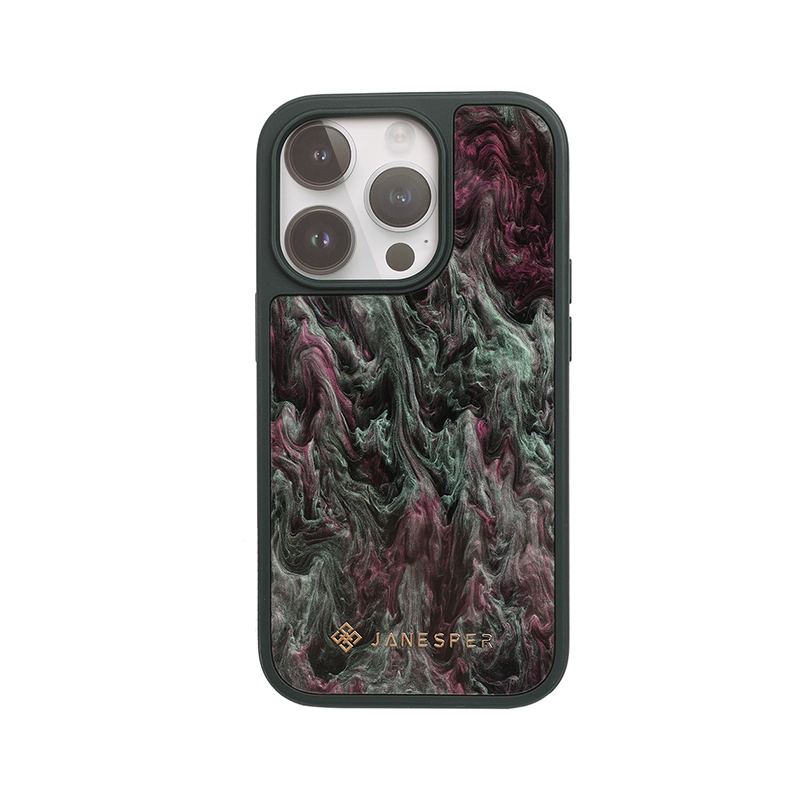 Mountain peak iPhone15 case