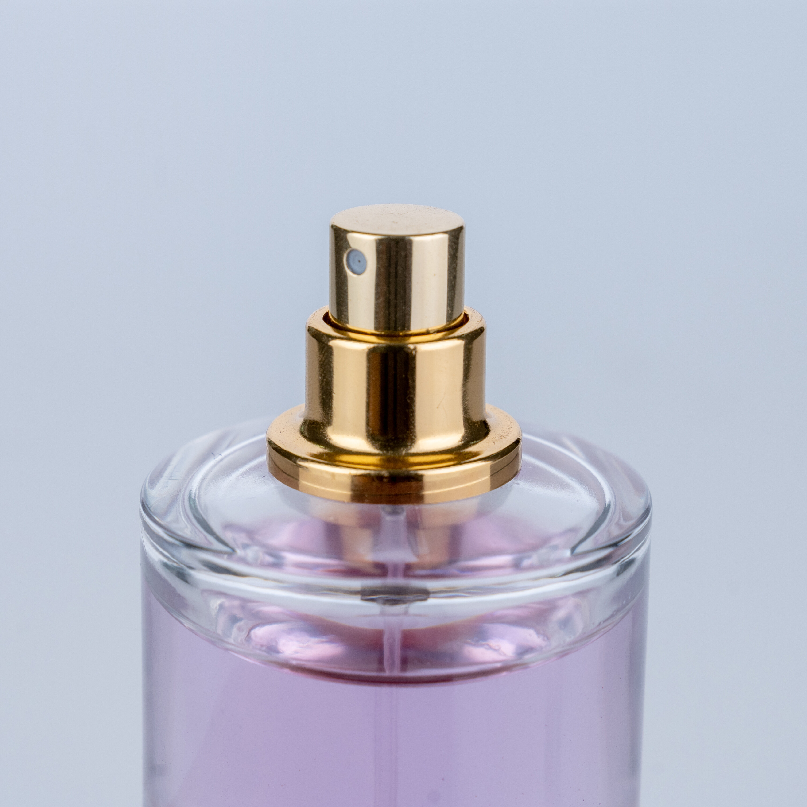 Wholesale 60ml Gold Sprayer Purple Perfume Bottle
