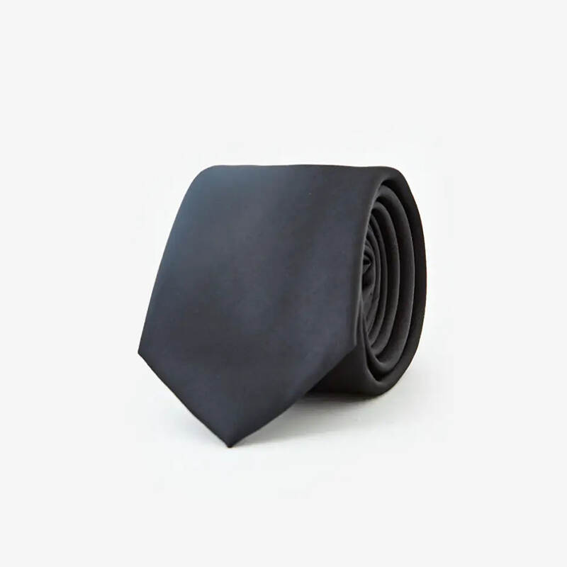 Men's Plain Tie in Black