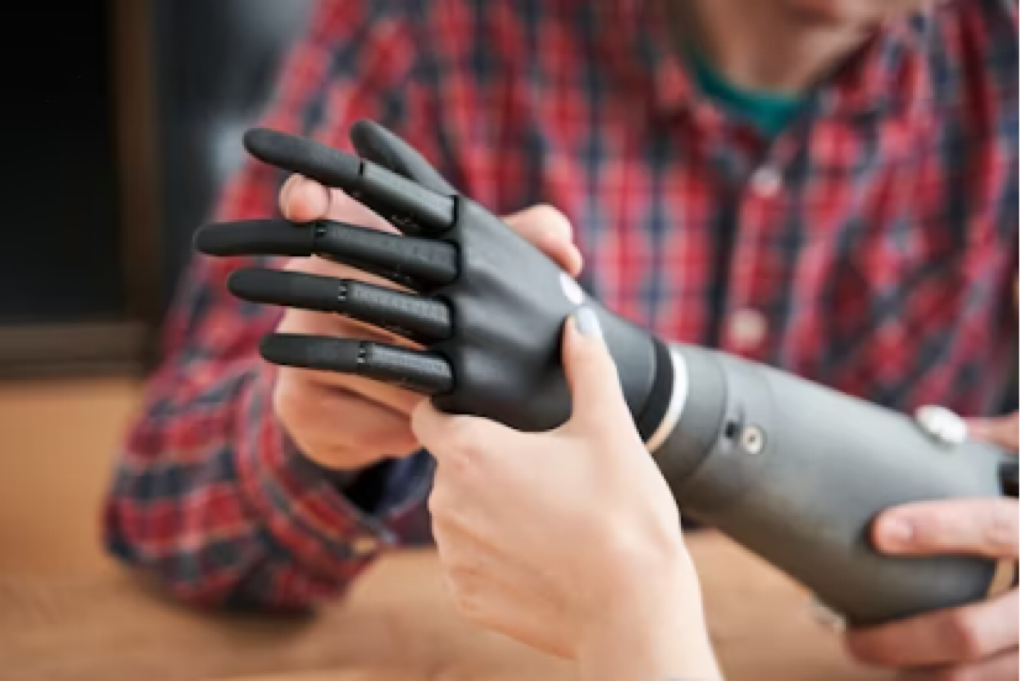 Glove Design Adaptation to Hand Anatomy for Enhanced Comfort and Functionality