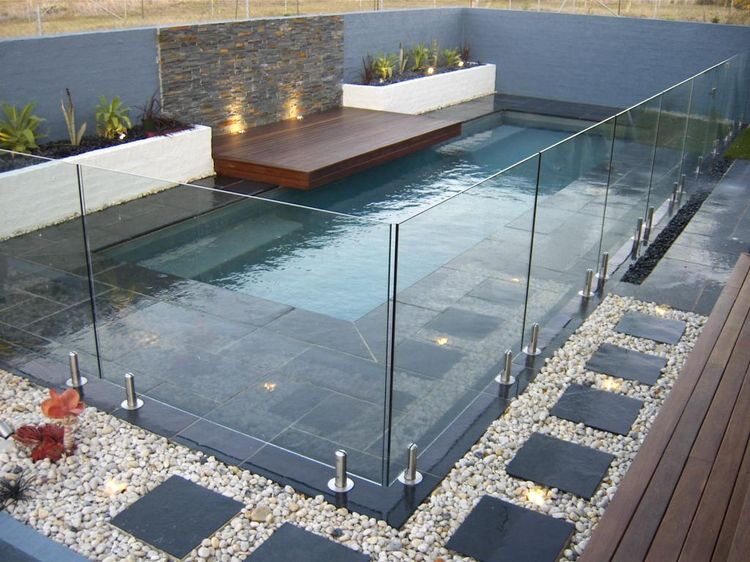 clôtures de piscine en verre, clôture de piscine moderne
