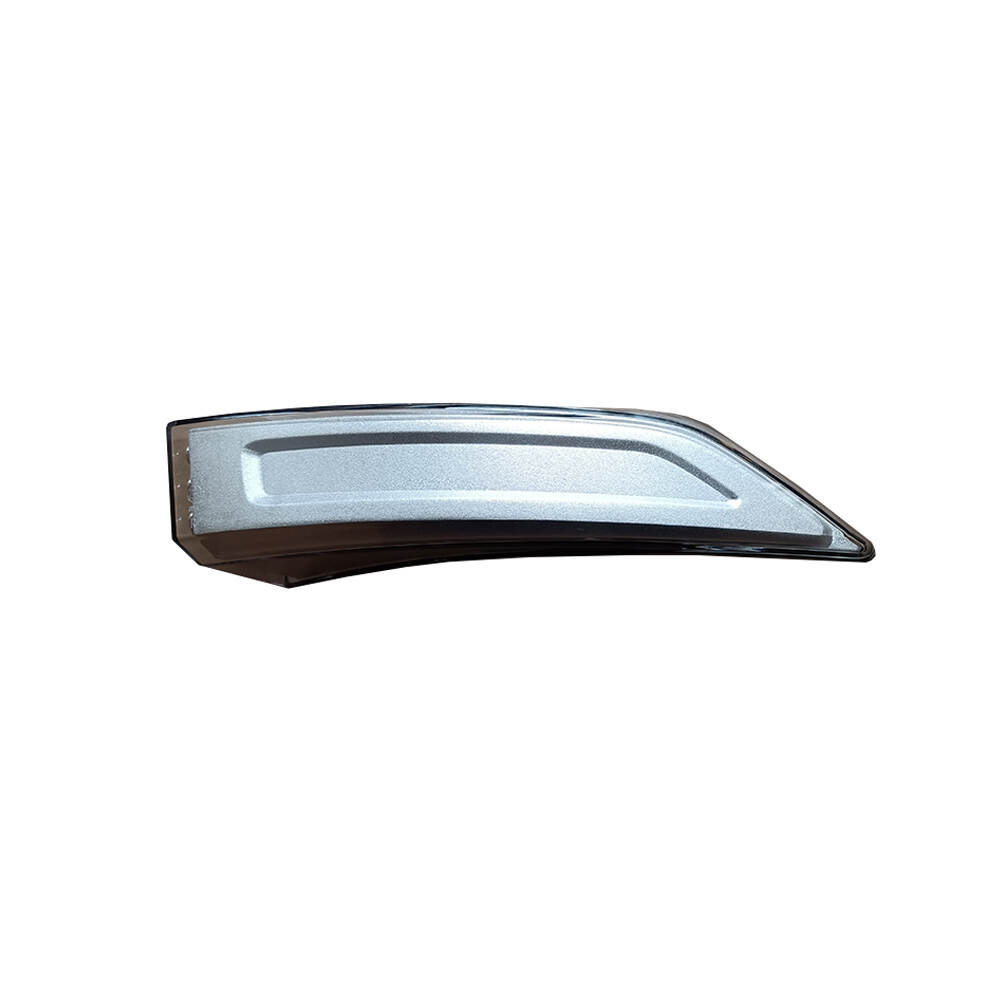 Side Marker Light Corner Lamp For Volvo Heavy Duty Truck OEM 82151157 LH 82151205 RH Indicator-Silver Backing