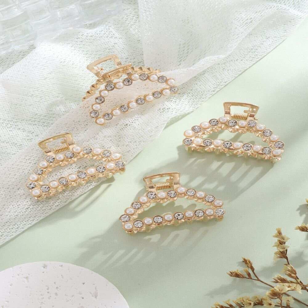 diamond encrusted hairpins, diamond hairpin exporter, diamond hairpins for a bride, diamond letters for hairpins, diamond sttement hairpins