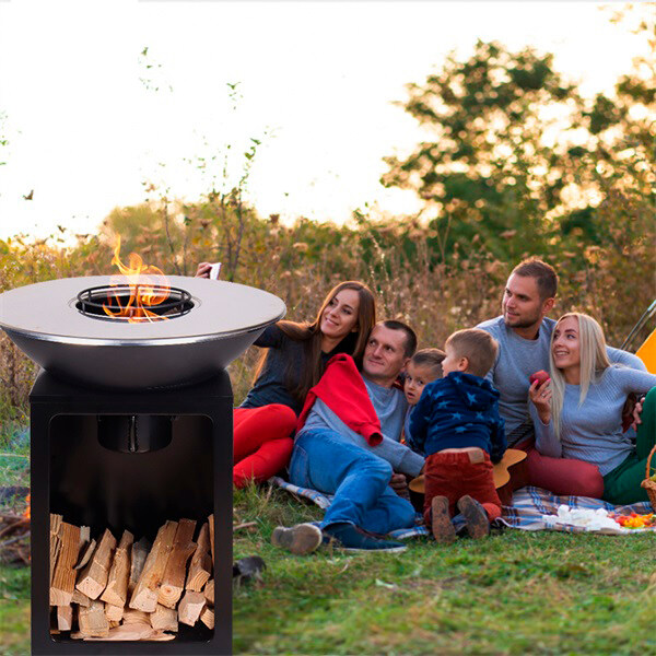 outdoor fire pit with BBQ grill, freestanding outdoor fire pit