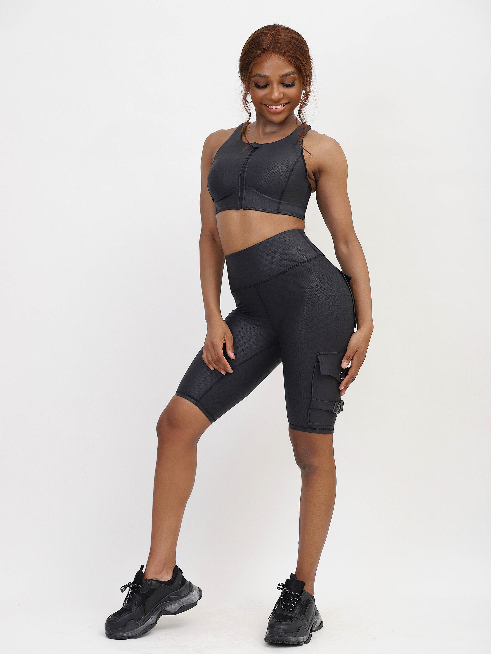 length pocket active wear supplier, length pocket active wear oem, length pocket active wear odm, zip up back  active wear wholesaler, cut out knee  active wear