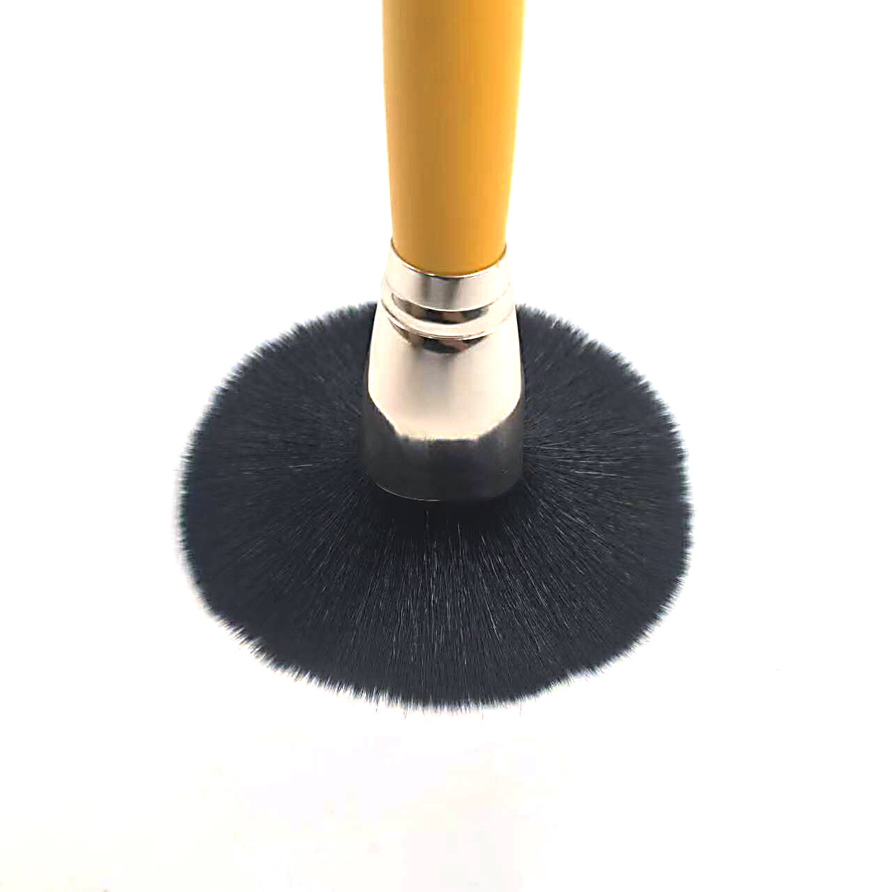 Pinceau de maquillage; Brosse