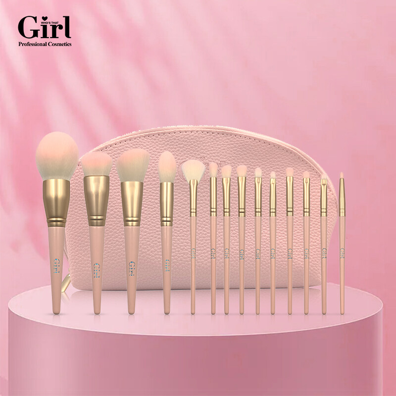 Who‘s That Girl 14 Piece Makeup Brush Set