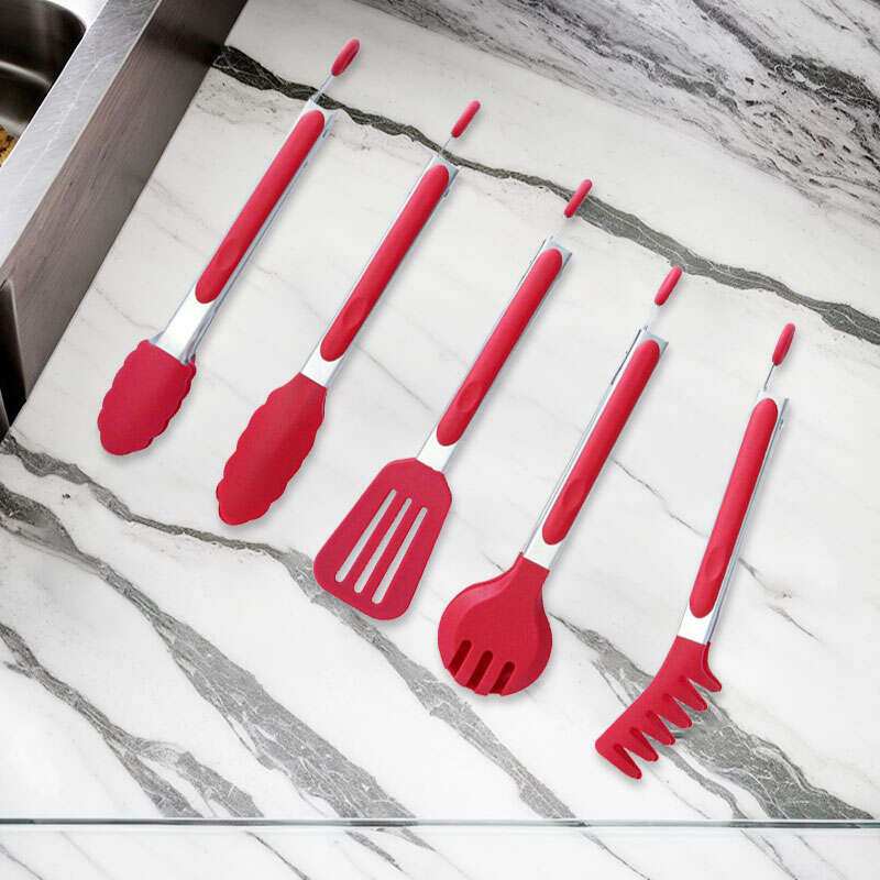 Heat Resistant Cooking Kitchen Metal BBQ Tongs with Silicone Tips Locking Stainless Steel Tongs With Silicone Rubber Grips