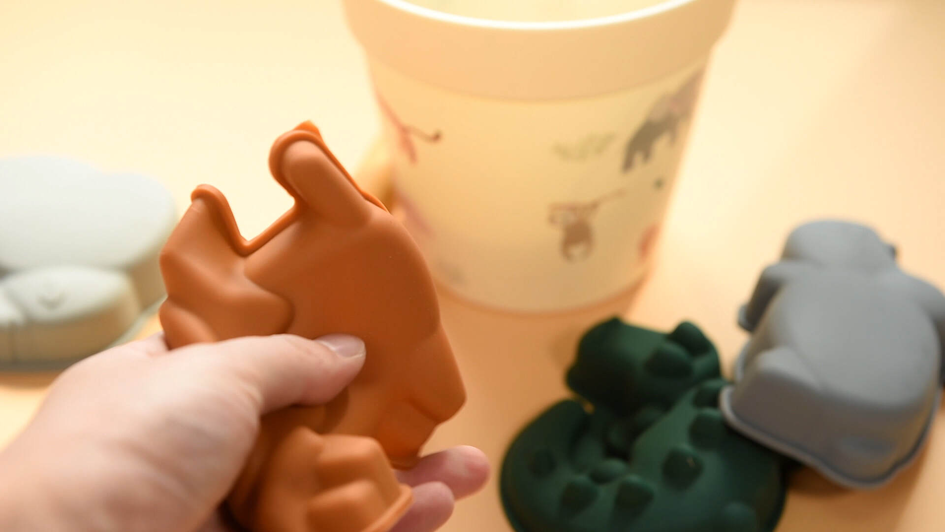 Why Silicone Sand Beach Buckets Are the Best Choice for Families