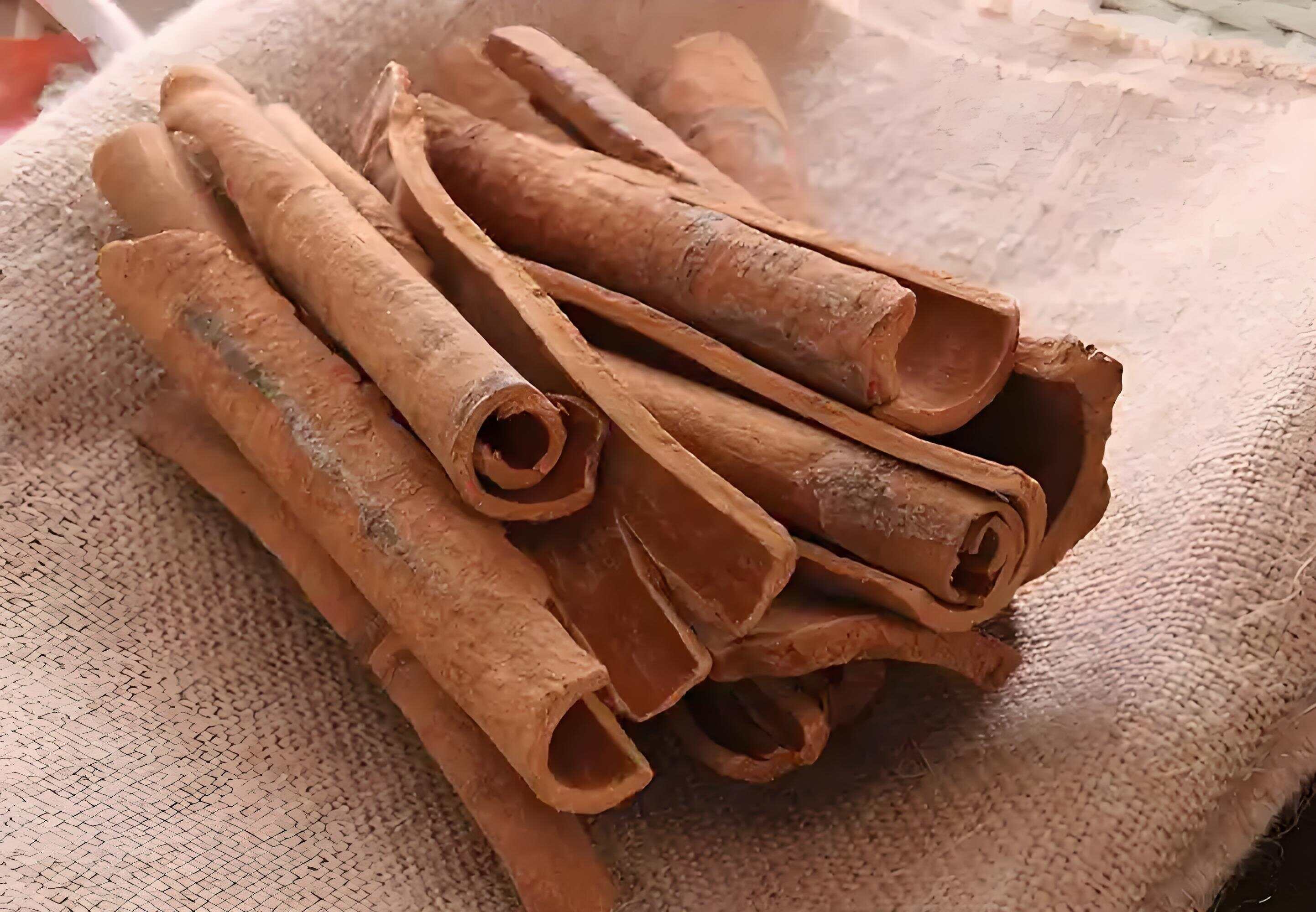 Cinnamon Sticks;Strong Aroma,;Perfect for Baking,;Cooking ; Beverages Premium Cinnamon