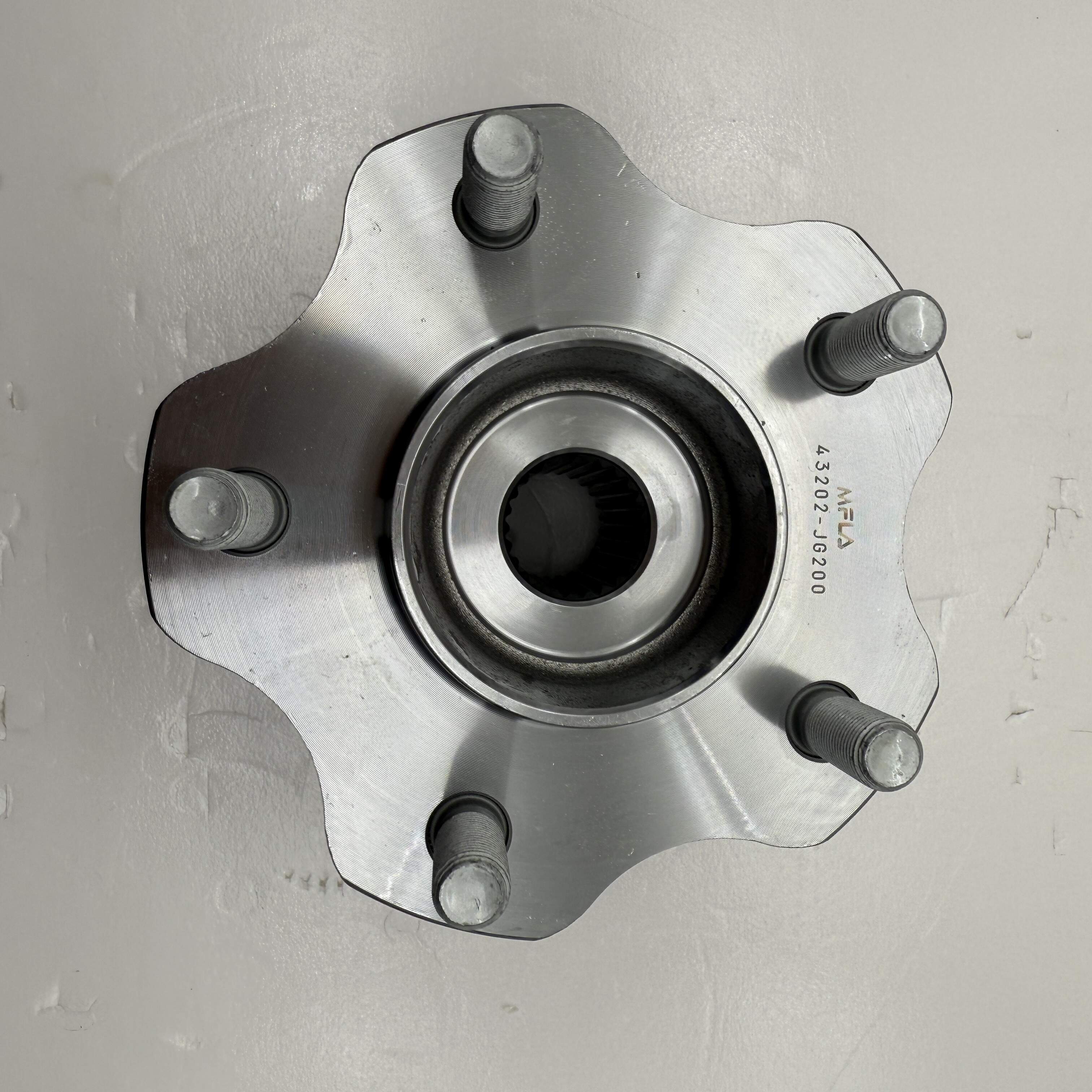 unit bearing vs hub, unitized wheel bearing hub, wheel hub bearing unit, wheel hub bearing manufacturers, hub bearing manufacturer